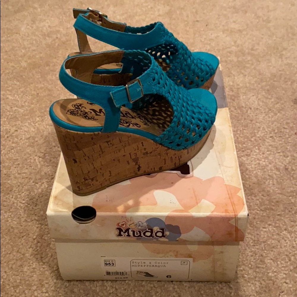 Mudd wedge sandals MDPEPPERAQUA